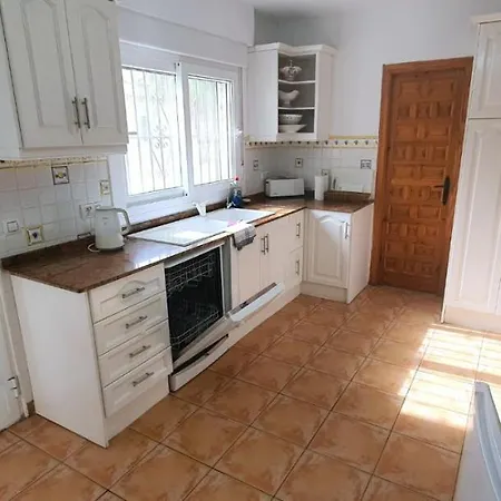 Villa Once Jardines Вилла Аликанте